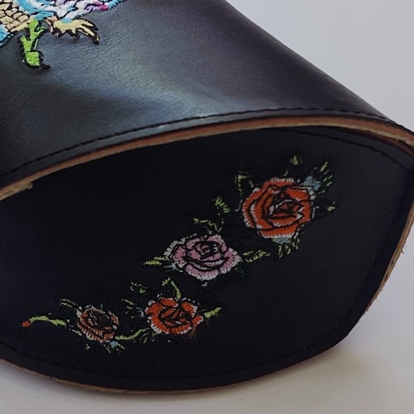 NWT Ed Hardy “King” Vintage Tattoo Sunglasses - Picture 13 of 15